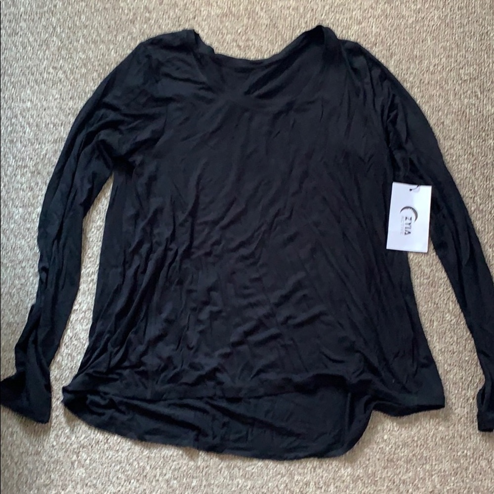 Zyia shirt